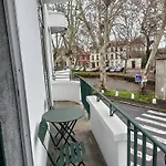 Spacious Luxury 2 Bed * Carcassone
