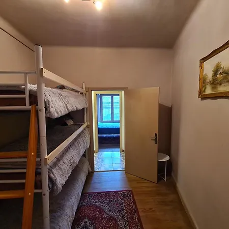 Spacious Luxury 2 Bed דירה *