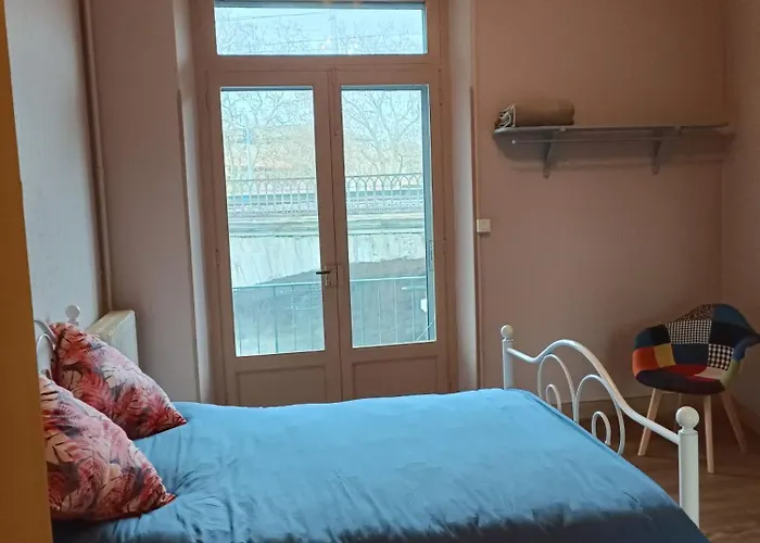 Spacious Luxury 2 Bed Καρκασόν